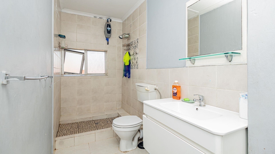 2 Bedroom Property for Sale in Brooklyn Western Cape